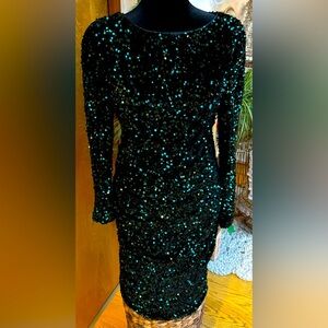 Nanette Lepore Sequin Dress Emerald Green Long Sleeve Velvet 6 holiday party